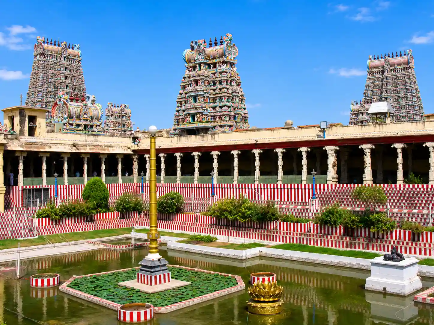 Car loan in Madurai: Sakthi Associates Finance – headquartered in Madurai, offering new car loans, used car loans and refinancing with quick approval across Madurai district
