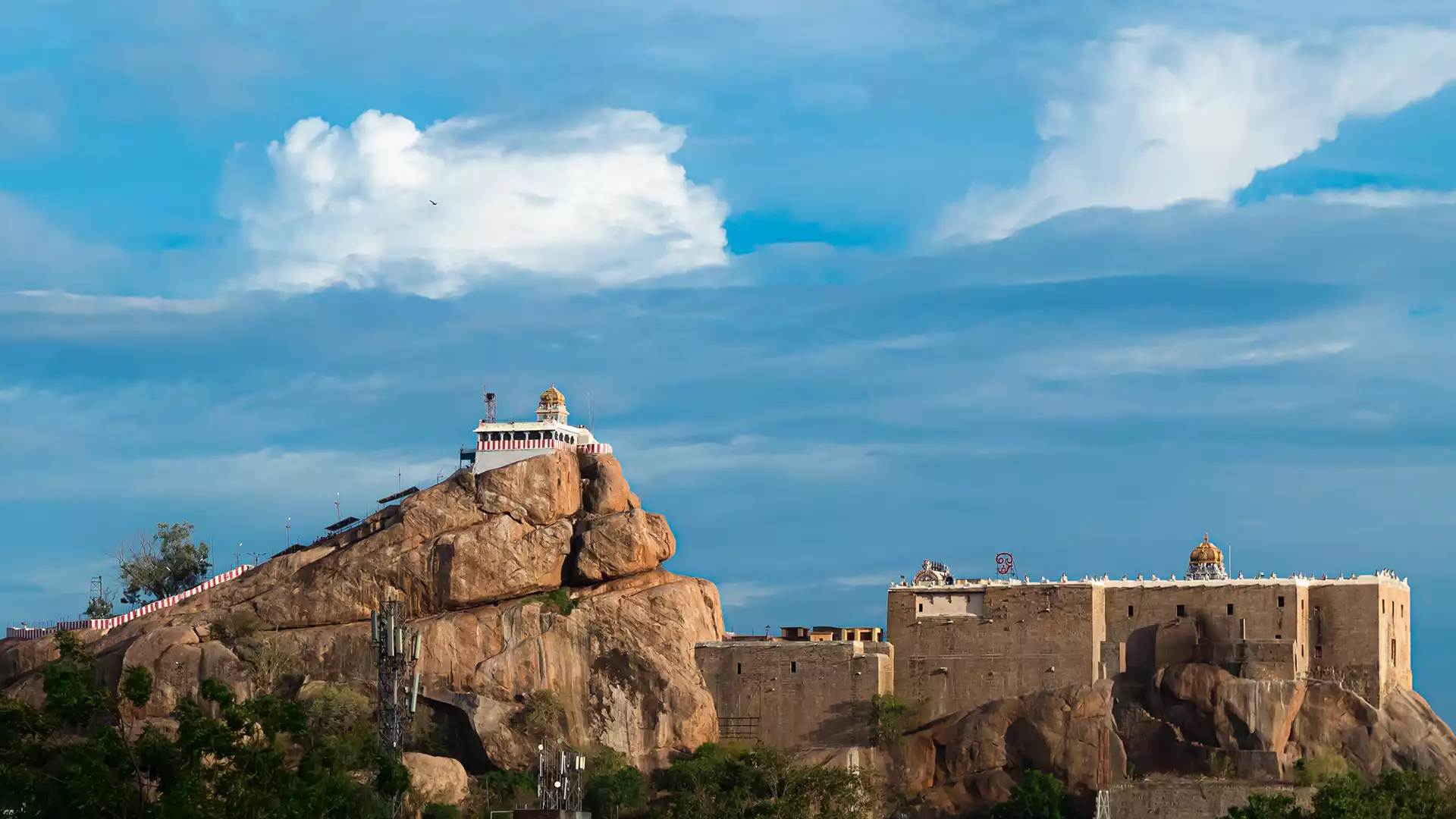 Car loan in Trichy (Tiruchirappalli): low interest new and used car finance with fast approval – Sakthi Associates covers all of Tiruchirappalli district